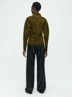 Izzy Pullover