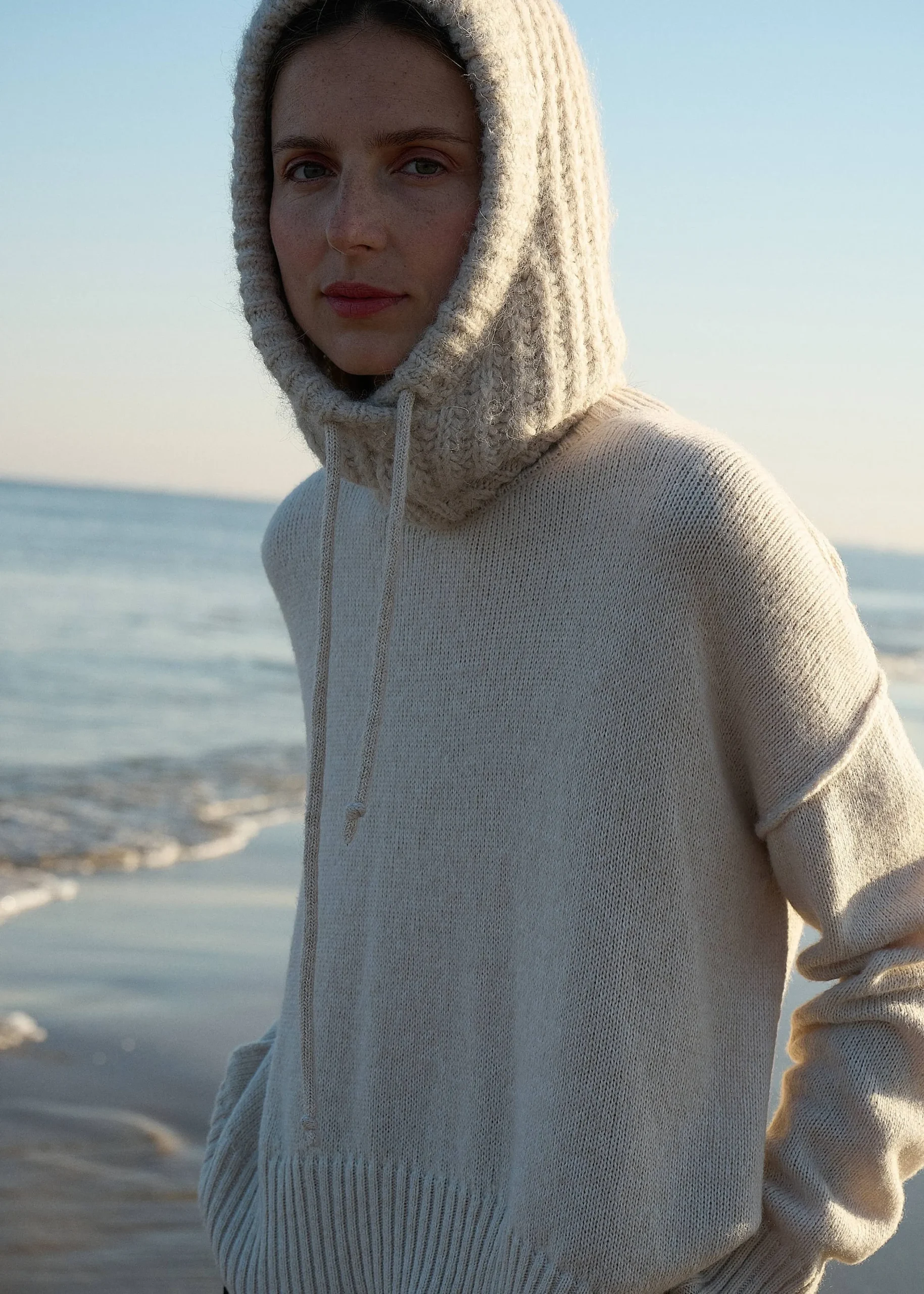 Pandora Pullover